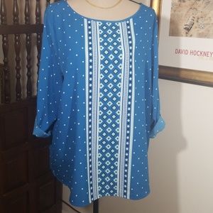 Croft & Barrow pattern blue scoop neck top. XXL